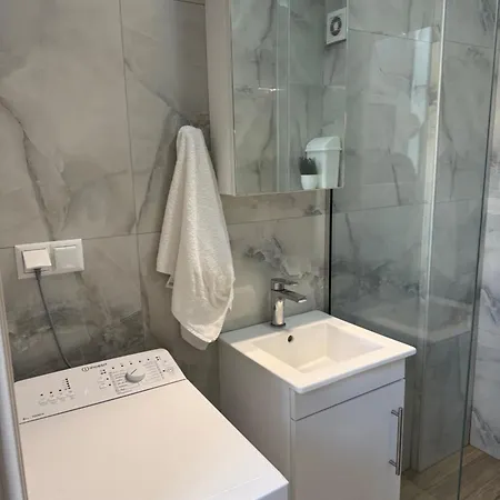 Anastasia B Aparthotel Ofrinion