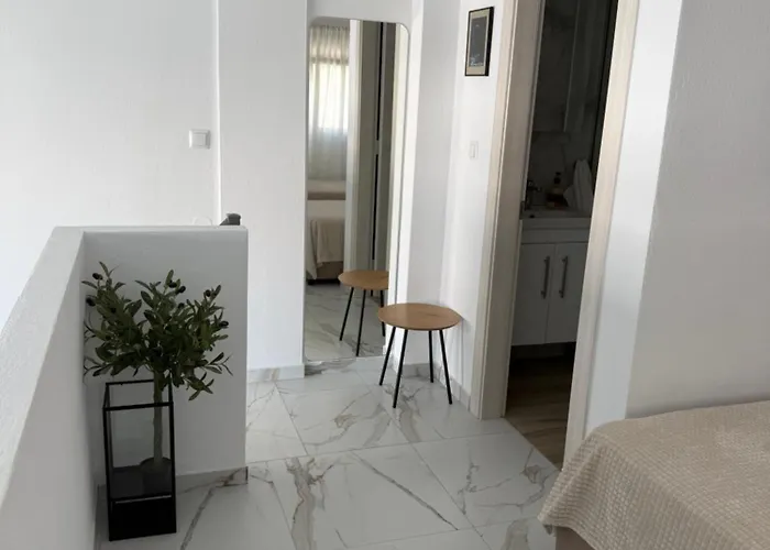 Aparthotel Anastasia B 3*