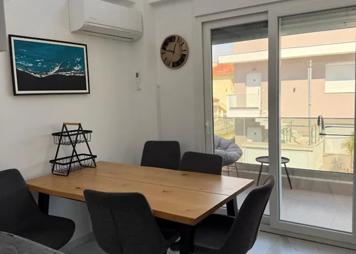 Anastasia B Aparthotel